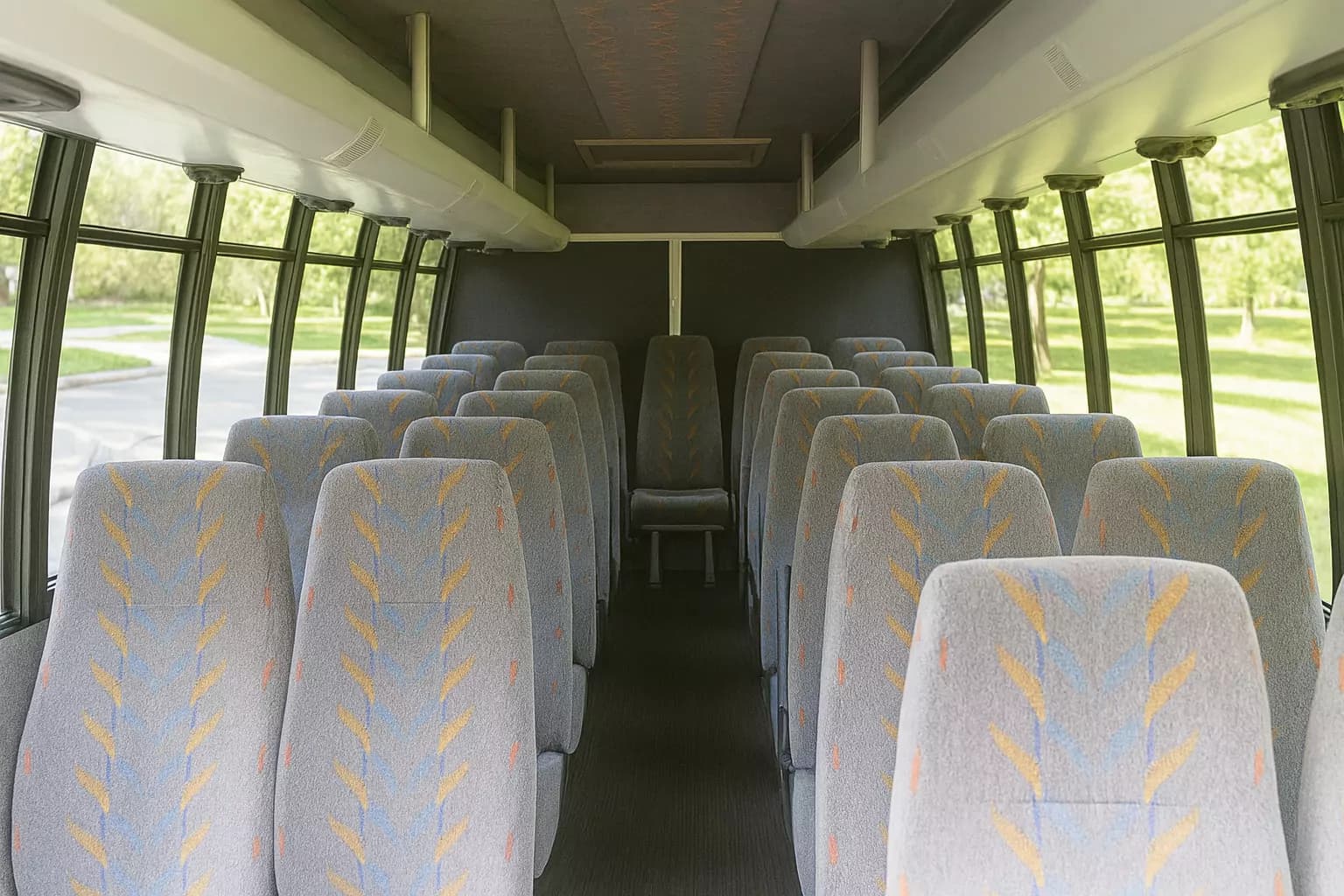 Representative 22 Passenger Coach Bus cabin